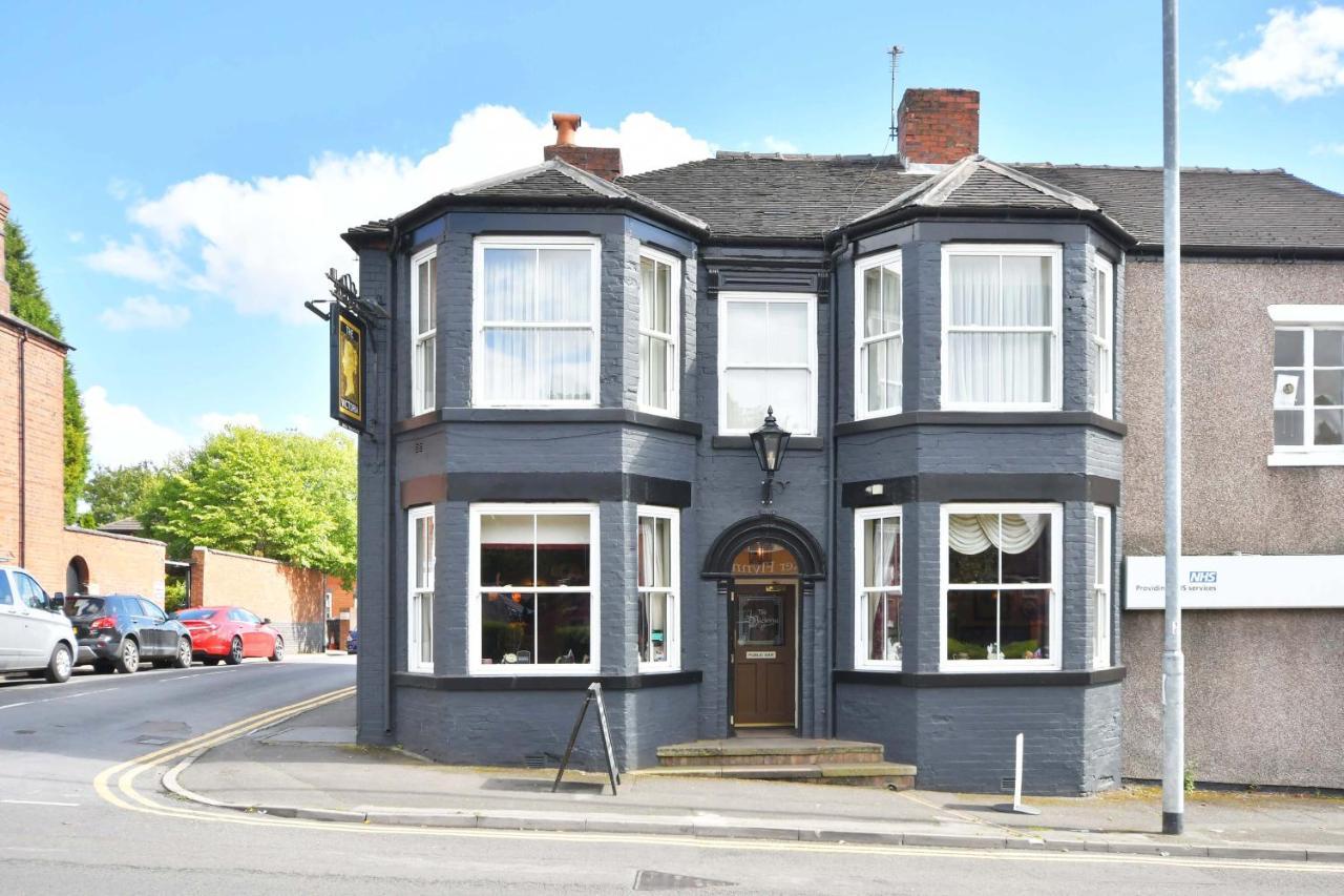 The Victoria Hotel Newcastle-under-Lyme Exterior photo