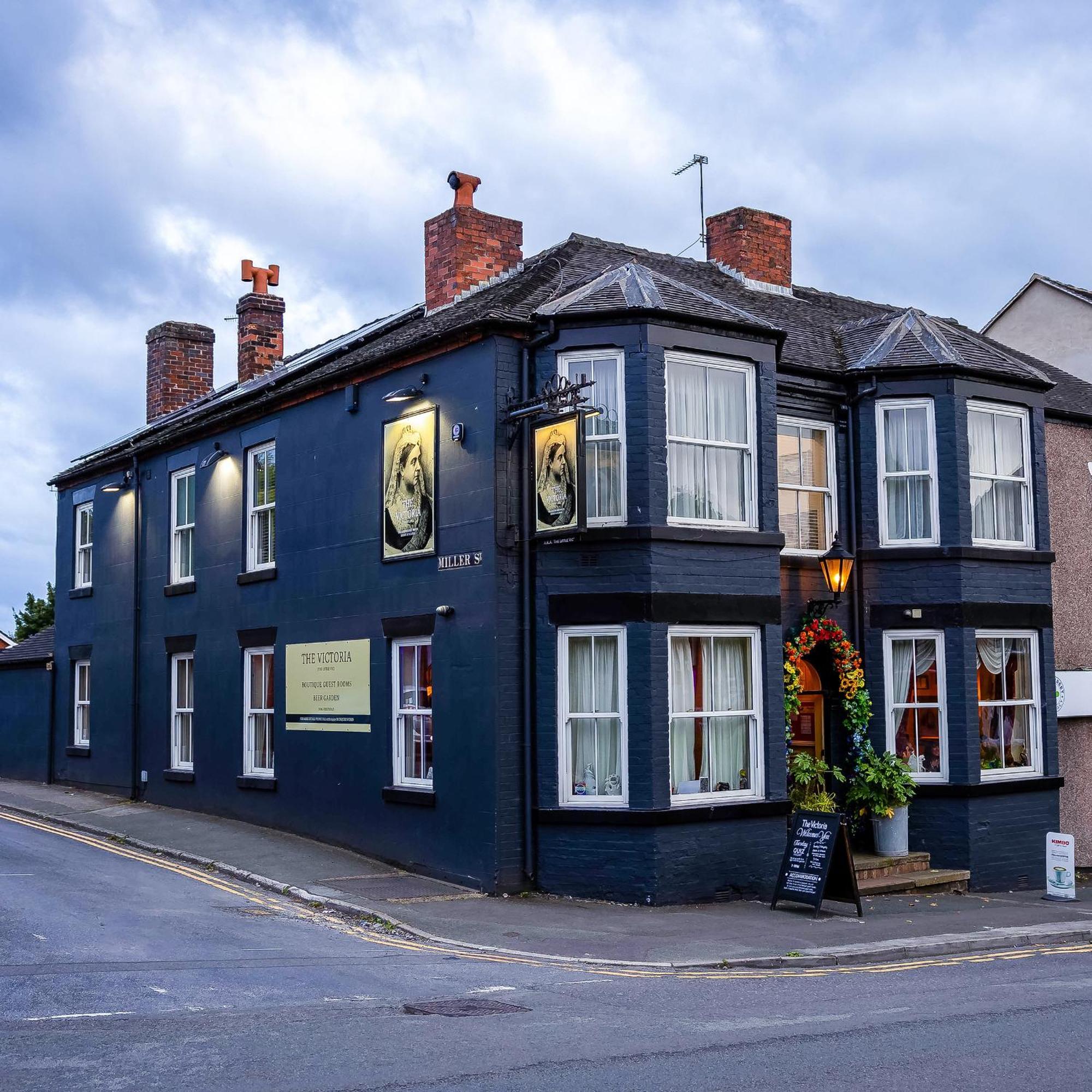 The Victoria Hotel Newcastle-under-Lyme Exterior photo